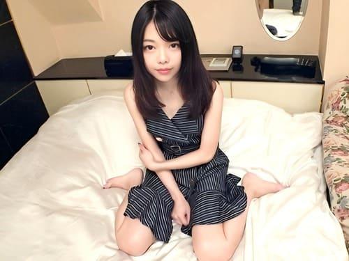 AV応募した24歳看護師の素人娘のマンコ弄って舐めて、フェラ、手コキ、勃起肉棒挿入ガン突き絶頂ハメ撮り。