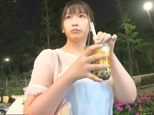 19歳大学生のGカップ巨乳素人娘のマンコ弄って舐めて手マン責め潮吹き、フェラ、手コキ、パイズリ、勃起肉棒挿入ハメ撮り。