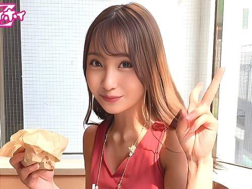 ルックス、スタイル良しな美人素人お姉さんがフェラ、手コキ、マンコに勃起陰茎挿入腰振り絶頂。