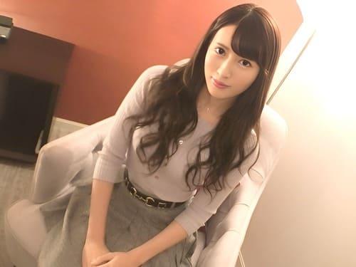AV応募した24歳受付嬢の素人娘のパイパンマンコ弄り、フェラ、手コキ、勃起肉棒挿入ガン突きハメ撮り。