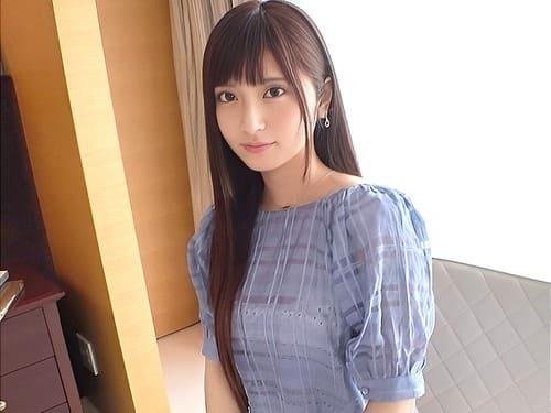 【素人ハメ撮り】元アイドルの23歳激カワカフェ店員さんの割れ目手マン責め潮吹き、フェラ、手コキ、勃起肉棒挿入ハメ初撮り。