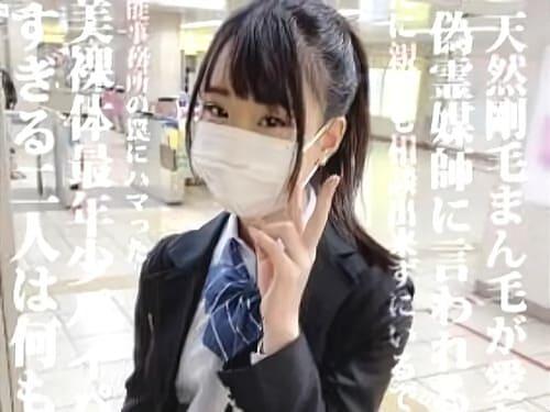 制服姿の美少女たちがマンコ弄られ手マン責めされて潮吹き、フェラ、手コキ、勃起陰茎挿入ガン突き絶頂。