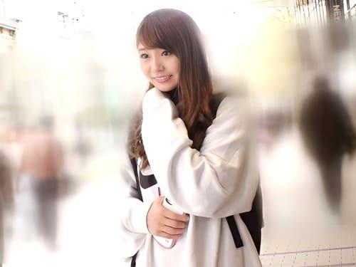 ナンパした22歳アパレル店員の素人娘に勃起肉棒見せつけ、マンコ弄って舐めて勃起肉棒挿入ガン突き絶頂。