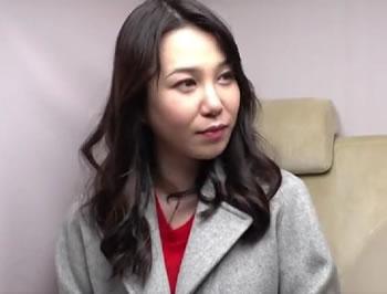 【セレブ妻ナンパ】子持ちのアラフォー奥さんをその気にさせてホテルへ誘って…♥