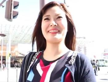 【素人初撮り】朝霞駅で待ち合わせた乳首の大きいムチムチ巨尻三十路奥さんと…♥