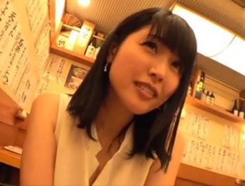 最高の愛人と、最高の中出し性交。「デートはいつも雨の美人OLに超大量中出し」