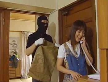 【ヘンリー塚本】日本性犯罪史「ガスマスク」催眠スプレーで眠らせた女をレ○プ