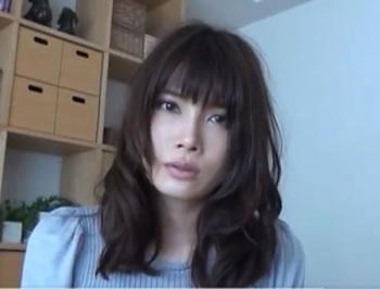 玄関入って即ワイセツ行為に戸惑う人妻！この美貌なのに異常性欲奥さん♥堀内秋美