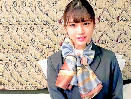 【素人ナンパ】帰宅中の現役CAさんに声掛け！「下の毛生えてませんｹﾄﾞ…！」キレイで卑猥すぎるパイパンに中出しまで！