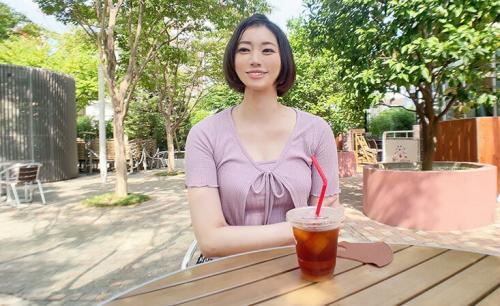 【素人】旦那公認で浮気セックスしに来たやらしい声出してイキまくる33歳の寝取られ妻！