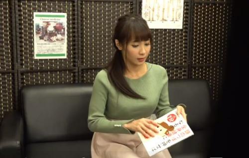 【素人盗撮】「生徒には言えない…。」おまんこマッサージもあるリピーターの多い女教師が通う整体セラピー。