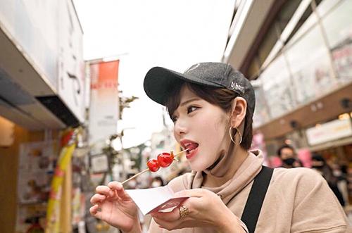 【素人ナンパ】アパレルショップでナンパ！接客してくれたボーイッシュ系読者モデルの店員さんとホテルへ！