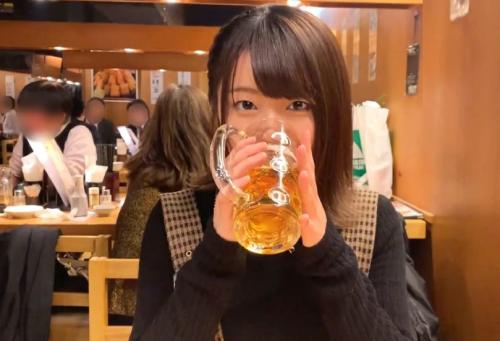 【素人】美少女女子大生とほろ酔いで夜の街を散歩してホテルへ！
