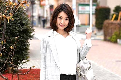 【マジックミラー号】普通のナンパでは落とせないセレブ美熟女に声掛け！「いっぱい吹いちゃった…。」熟した四十路オマンコ最高！