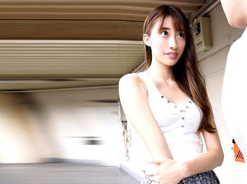 欲求不満な団地妻！「これもご近所付き合いよね…？」絶倫すぎた隣人妻！【星宮一花】