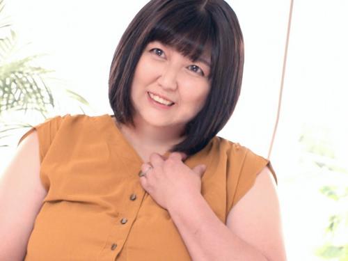 52歳熟女妻！「私、エロいんですかね…？」年々収まりがきかなくなってくるエロい欲望！【浦野叶子】
