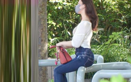 【人妻ナンパ】汗ばんだ胸と脇を舐められて感じまくる40歳の欲求不満なGカップ爆乳のシングルマザー！