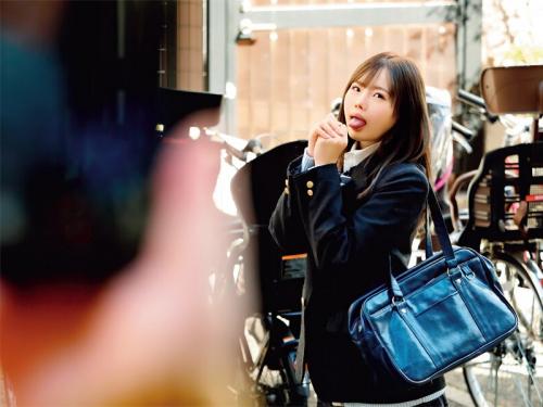 「」家族がいるのにオチンチンを触ってくる僕の従妹！【松本いちか】