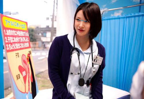 【マジックミラー号】学術研究に協力をお願いします！「やだ？恥ずかしいっ！」お昼休み中のナースさんのお尻の穴に指を突っ込んで刺激！