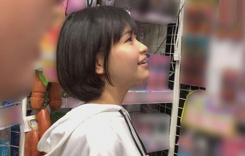 【素人】パパ活アプリでマッチングしたショートヘアのロリカワGカップ専門学生とホテルへ！