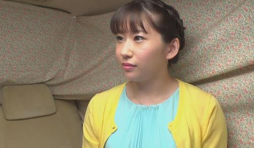 【素人】「シタから突かれるのが好きで…。」旦那とご無沙汰の不満が溜まったオマンコは濡れまくり！
