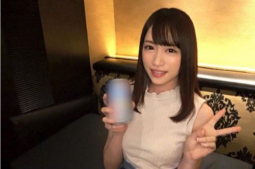 【素人】マッチアプリで知り合った歌手を目指して上京してきた芸能人の卵とホテルへ！