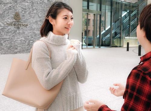 【素人】清楚な人妻さんに声掛け！「赤ちゃん産んでからしてないので…。」産後処女の元妊婦に中出しまで！