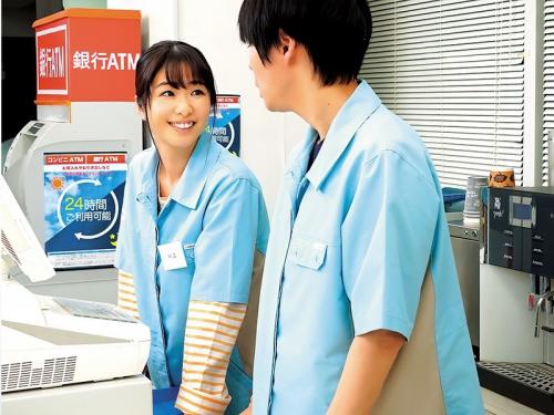 バイト先の人妻と不倫！「今日飲みに行こっか？」意気投合した人妻とカラダの関係に！【川上奈々美】
