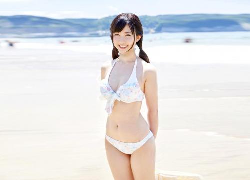 【マジックミラー号】水着の清楚美女を海でナンパ！「肩とか凝ってません？」簡易温泉に誘い出し中出しセックスを楽しむ！