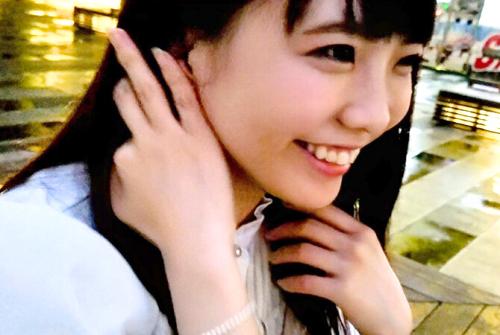 【素人】18歳女子大生の未発達なスレンダーちっぱいな美少女のロリボディ！