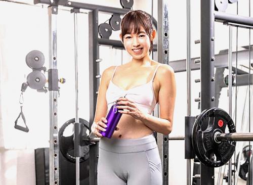 【四十路】41歳の長身グラビアボディ！敏感な乳房と尻にオイルを染みこまされて感じまくるアラフォー熟女妻！
