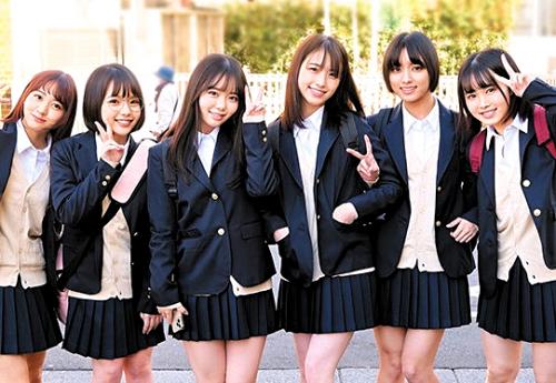 【ハーレム】「え！この子たちみーんなヤッちゃっていいの！？」超全身舐め究極ハーレムご奉仕研究会の女子高生！