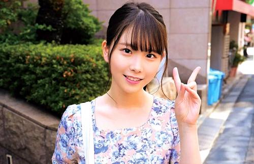 【素人】「Mなんですか？変態なんですね…♡」清楚な顔してエロい淫語で痴女る美少女のハードで下品な乳首舐め手コキ！