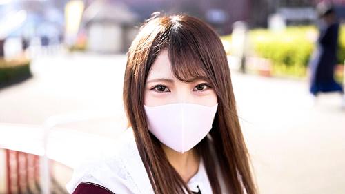 【素人】 制服マッサージのお店で働いているエロすぎ可愛すぎの女子大生とホテルへ！