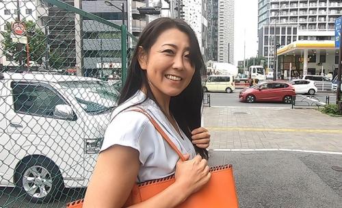 【熟女ナンパ】45歳熟女に声掛け！「後ろって使ったことありますか？」熟した変態アナルをいただく！