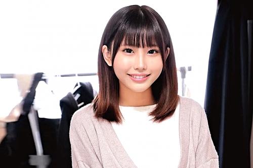 【素人ナンパ】美少女に声を掛けM男君の自宅を訪問！「妊娠したらどうするんですか…？」乳首を責められてうっかり中に出してしまった！