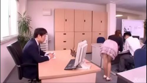 【時間停止スキル】脚フェチの上司が時間を止めて部下を立ちバックで犯しまくり