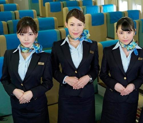 中出し便が2回目のフライトへ！人気CA大集合！お客様を満足させるためのサービスが充実していて…