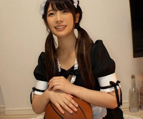ものすごいどエロお姉さん、引っ越して半年の自宅が激イキ潮まみれ！？夢と希望に満ち溢れる等身大美少女のSEXドキュメント！