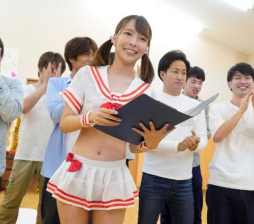 【生田みなみ】みんなと仲良くなりたいから心を込めた生のふれあいでファンとの距離がどんどん縮む！