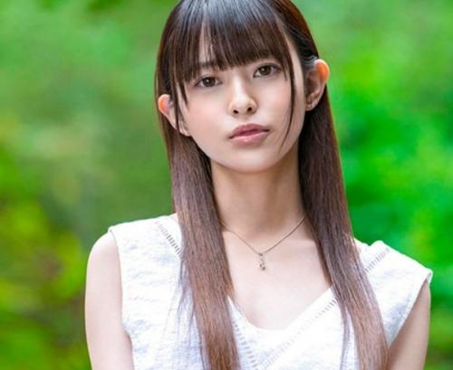 【柊木楓】ガチスリム。ピンク乳首。ふっくらD乳。色白ミルク肌。パイパン。小ぶりのヒップ！おじさんをダメにするおねだりお嬢様タイプ！