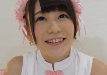 【コスプレ】幼い顔立ちにもかかわらずしっかり二本裁きｗ