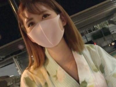 【浴衣JD】『着物の女の子を酔わせヤルｗ』温泉旅館の手伝いをしてるJDとホテルで食事→ほろ酔いセックス【素人ナンパ企画】