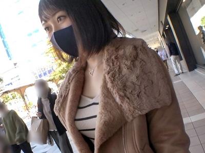 【社長秘書で痴女】『この見た目でヤリマン！？』マッチングアプリが趣味な関西弁の秘書とホテルでセックス【素人ナンパ企画】