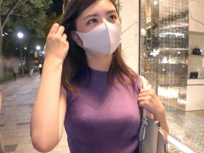 【素人ナンパ企画】『ほろ酔いの時を狙うｗ』コロナ禍でドMのショップ店員に声かけ→ホテルに連れ込みイラマチオやセックスｗ