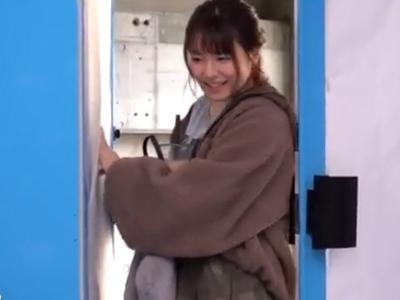 【マジックミラー号/素人ナンパ企画】『このSS級美少女を犯しますｗ』韓流女子のOLにイケメンがマッサージ→発情しセックス