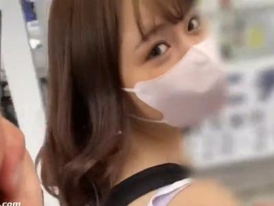 【削除注意】『絶対流さないでね？→流出ｗ』コロナでネットのナンパで知り合った爆乳JDと数回目デート→自宅でフェラや手マン