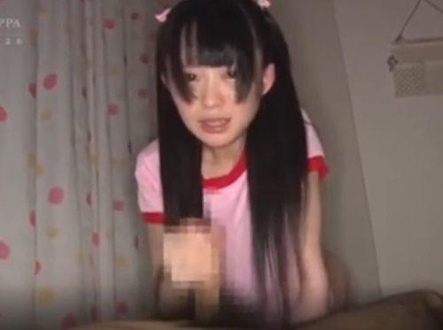 「射精してるとこ見たい♥」ロリ系美少女が手コキでイカせる激エロ動画ｗ