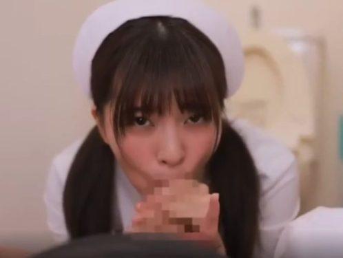 エッチな看護師が手と口でシコシコして精子を搾り取ります♥