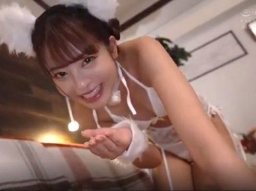 アイドル顔の美女が手と口で精液を搾り取る神動画ｗ